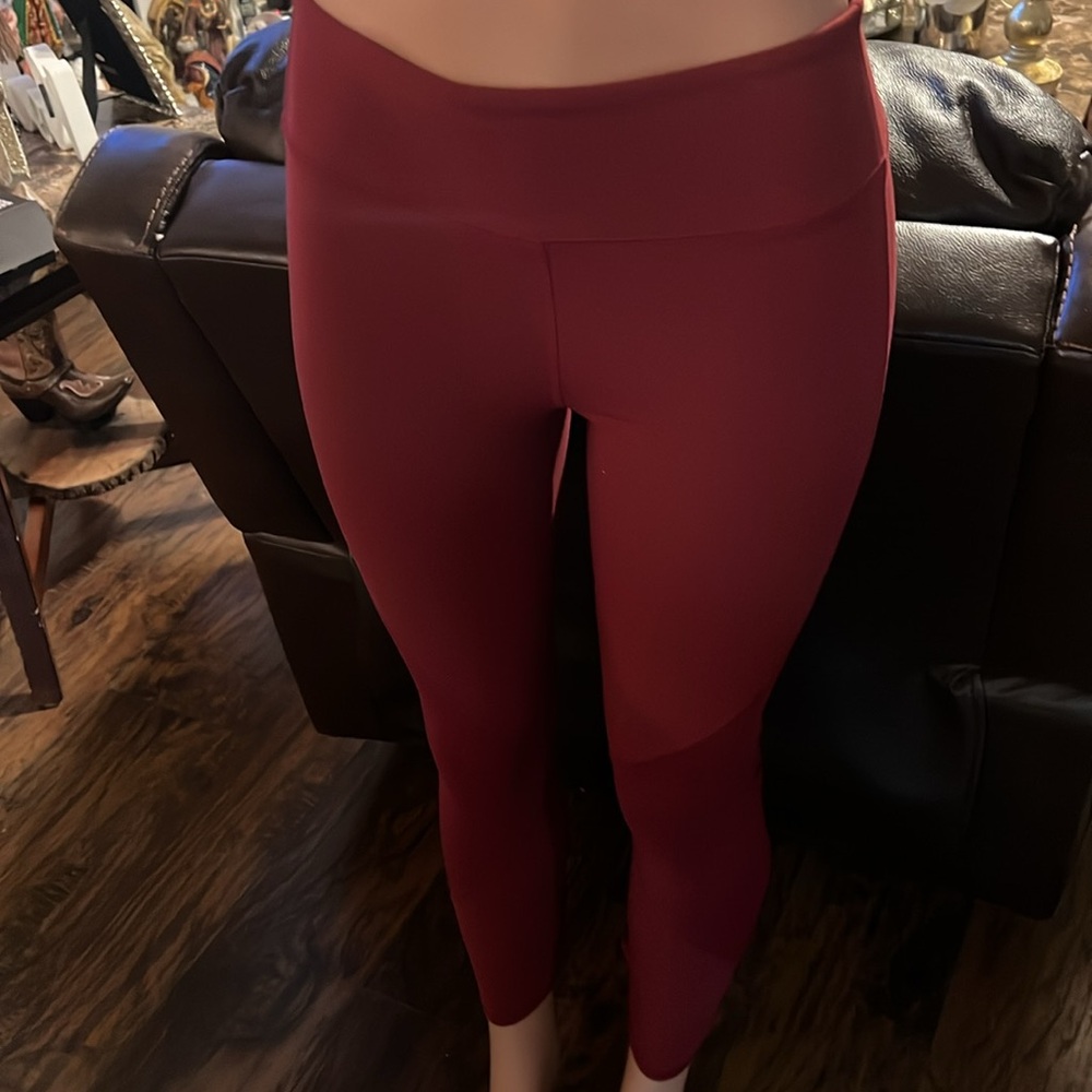 Fabletics 🤩 - Picture 2 of 5